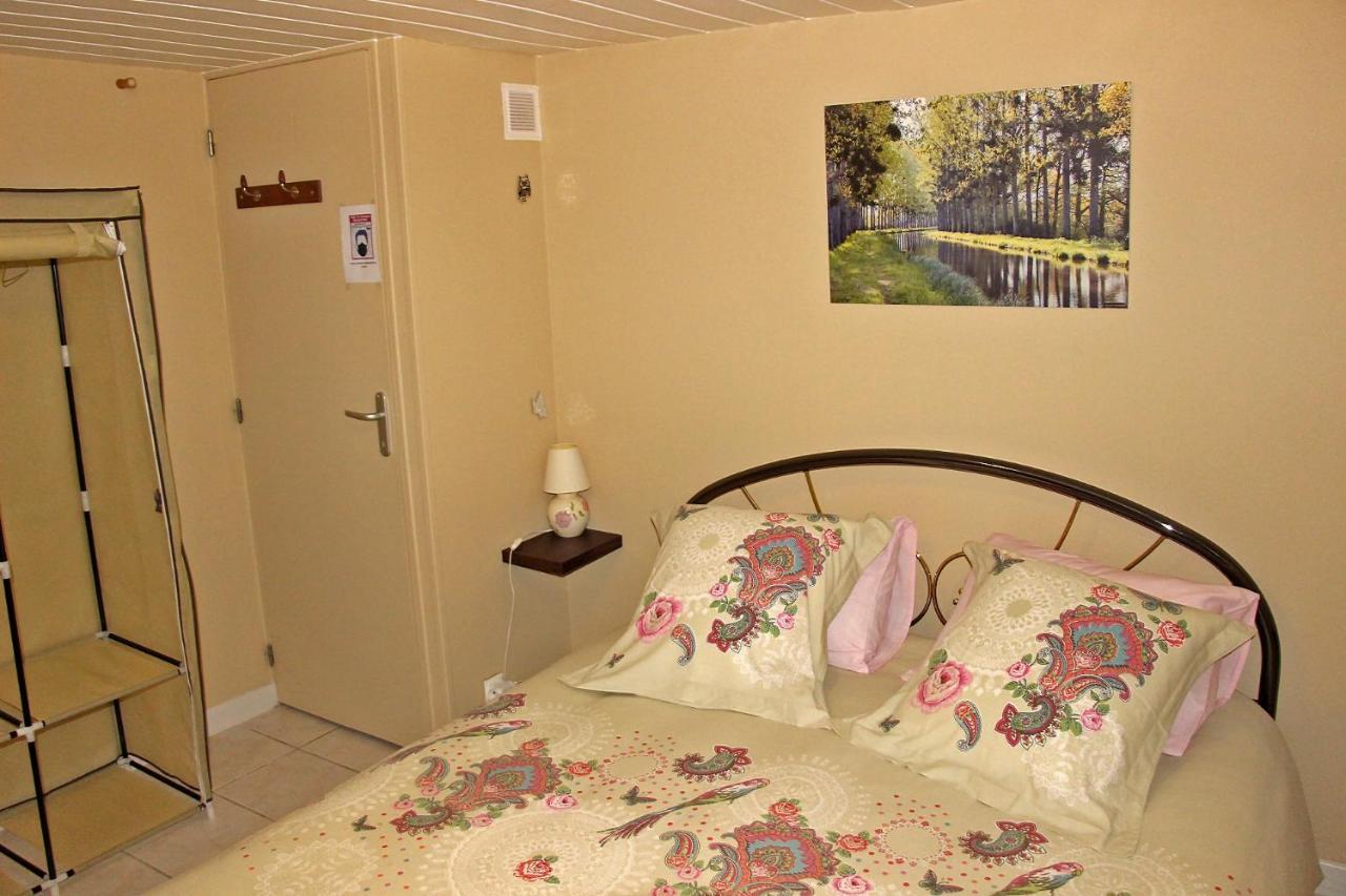 Le Pre De Luceau Bed & Breakfast Blet Ngoại thất bức ảnh